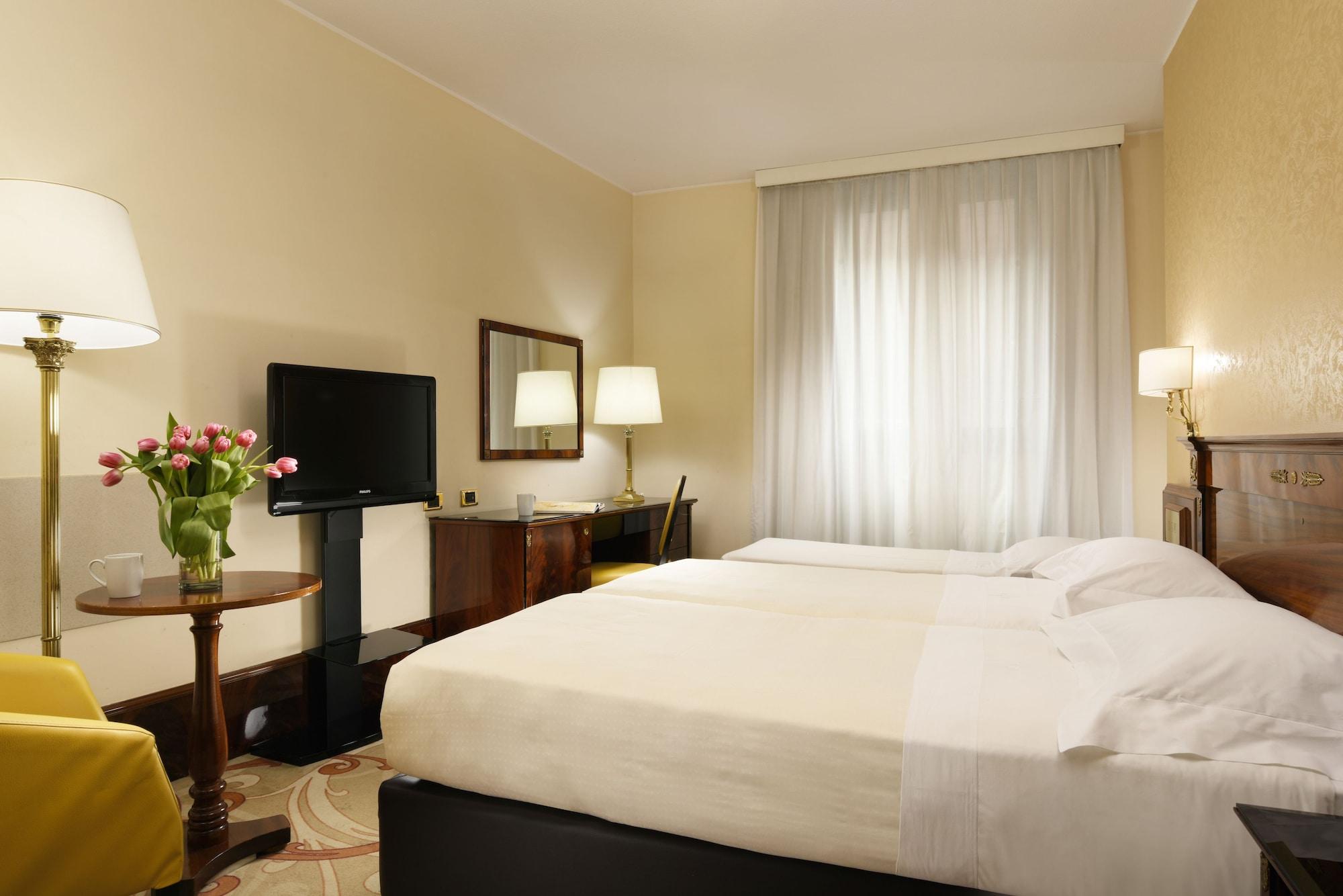 Una Hotels Scandinavia Milano Exterior photo