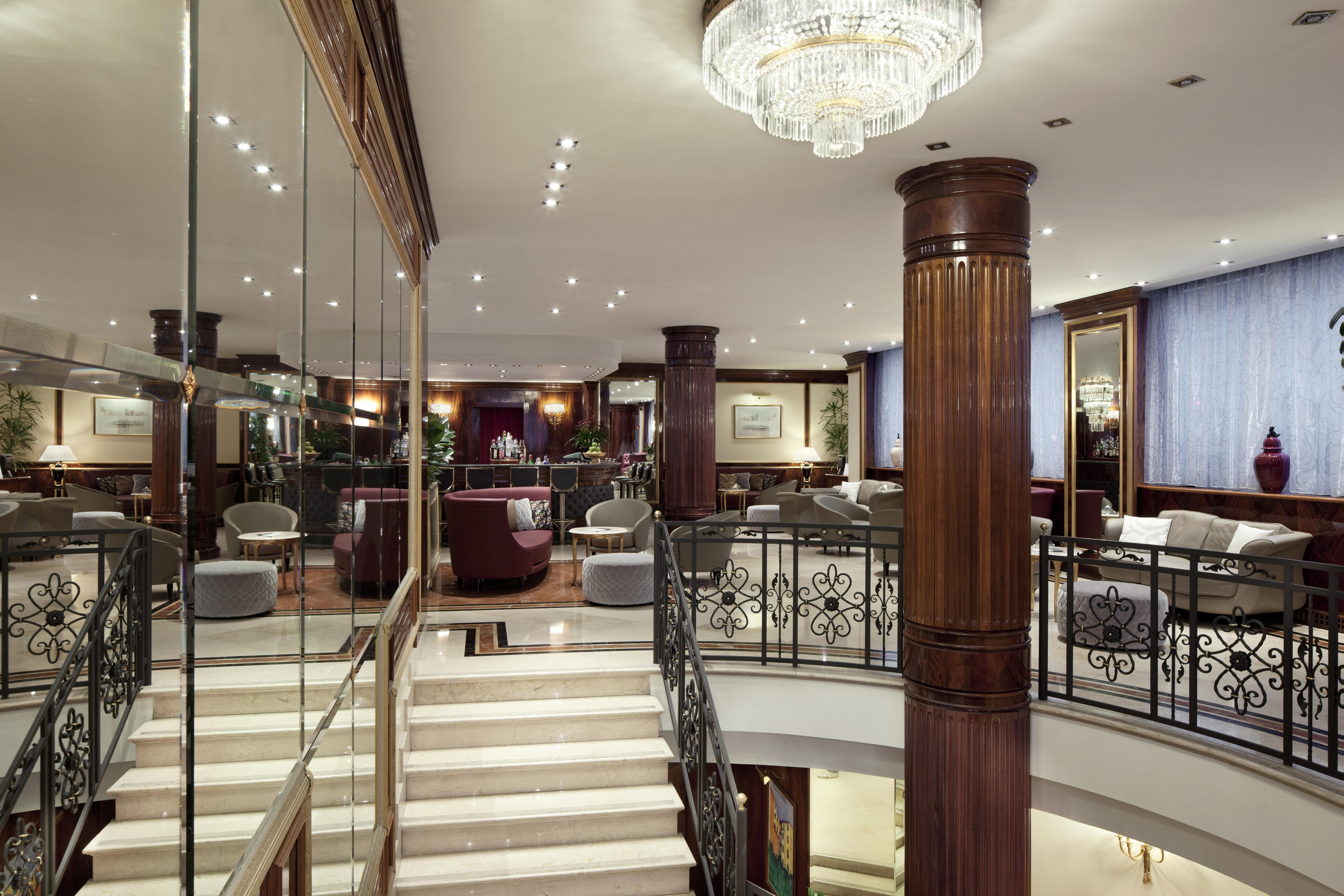 Una Hotels Scandinavia Milano Exterior photo