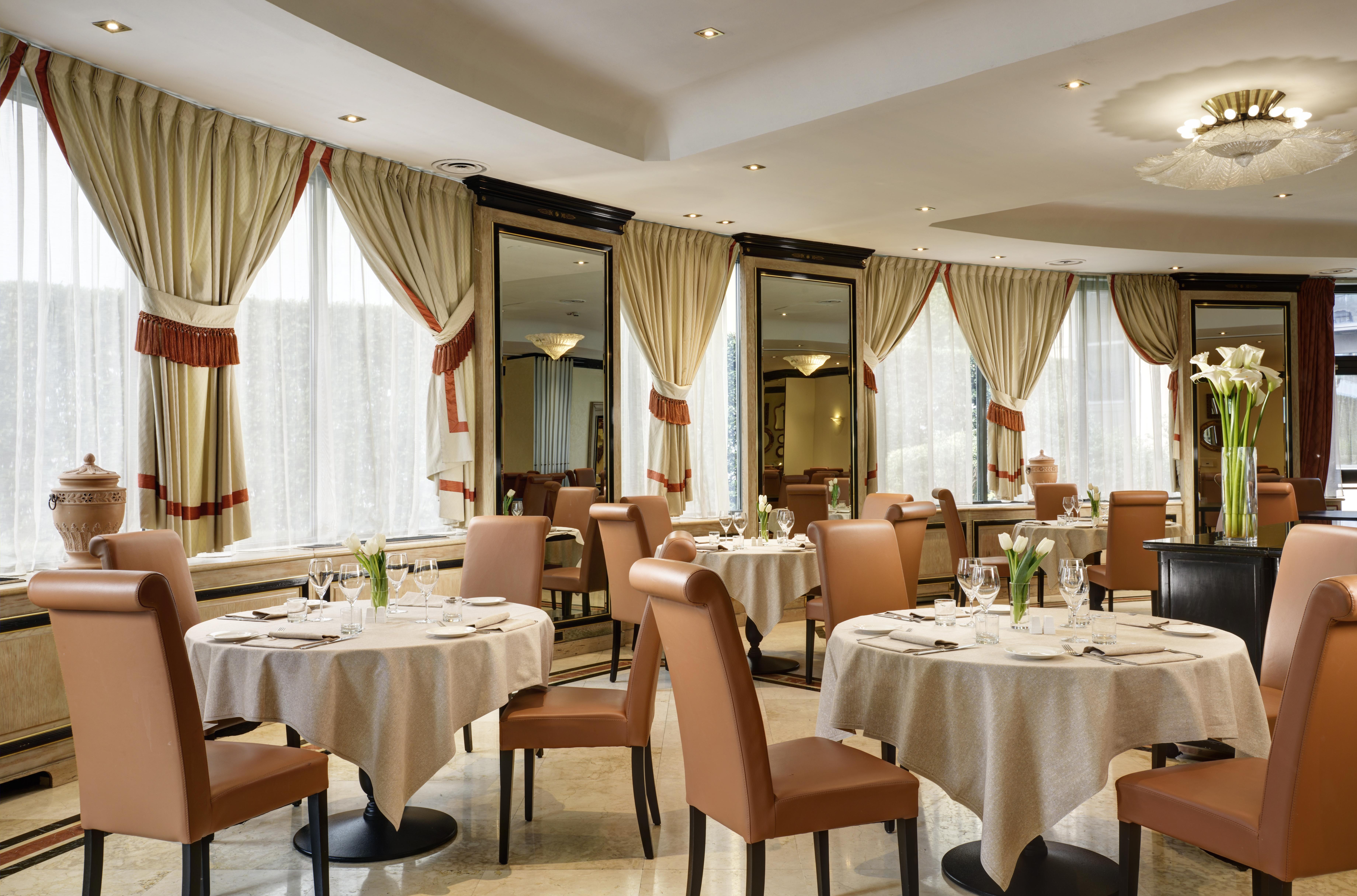 Una Hotels Scandinavia Milano Exterior photo