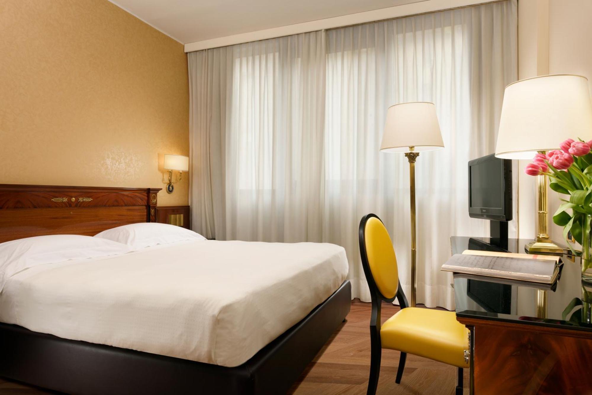 Una Hotels Scandinavia Milano Exterior photo